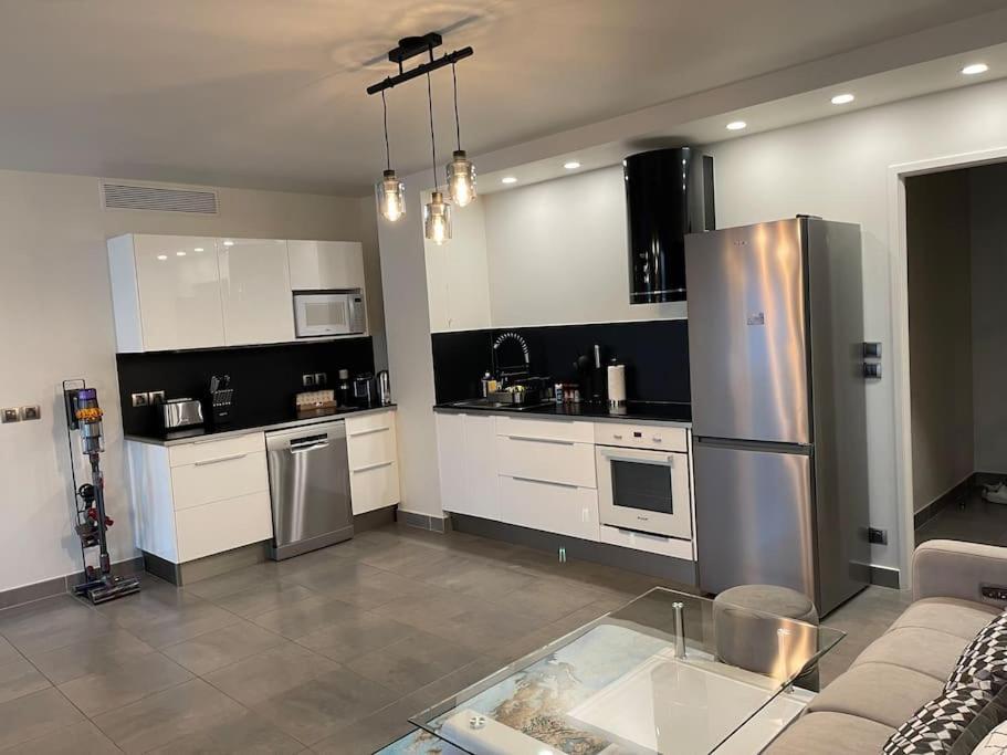 Prado Plage David - Stade Velodrome - Parc Chanot - Luxury Apartment By The Sea Marseille Bagian luar foto